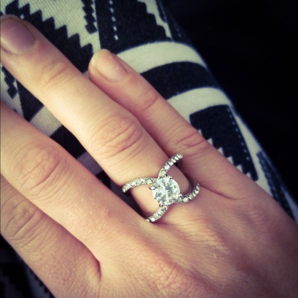 Natural 3.97CT White Sapphire Infinity S925 Ring - Picture 5 of 8